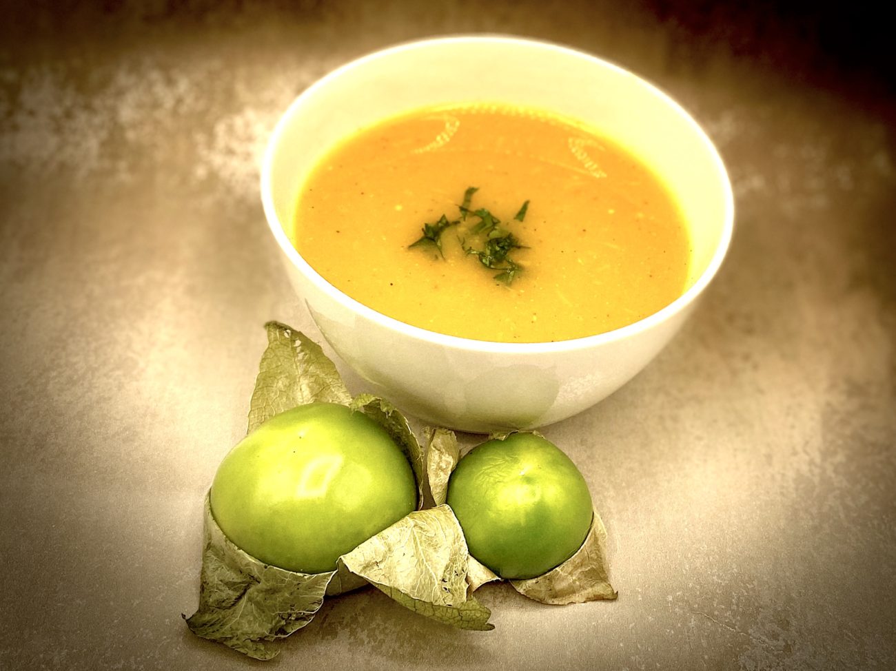 Roasted Pepper & Tomatillo Soup