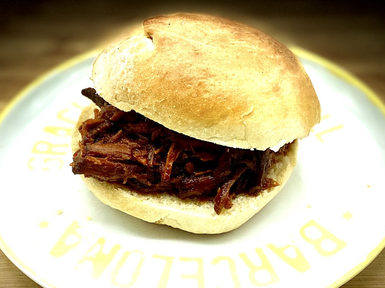BBQ Pulled Pork Sandwiches – in a Slow Cooker