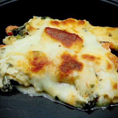 Chicken Spinach Dip Casserole Serving Recipe Allison Antalek cut2therecipeChicken Spinach Dip Casserole Serving Recipe Allison Antalek cut2therecipe