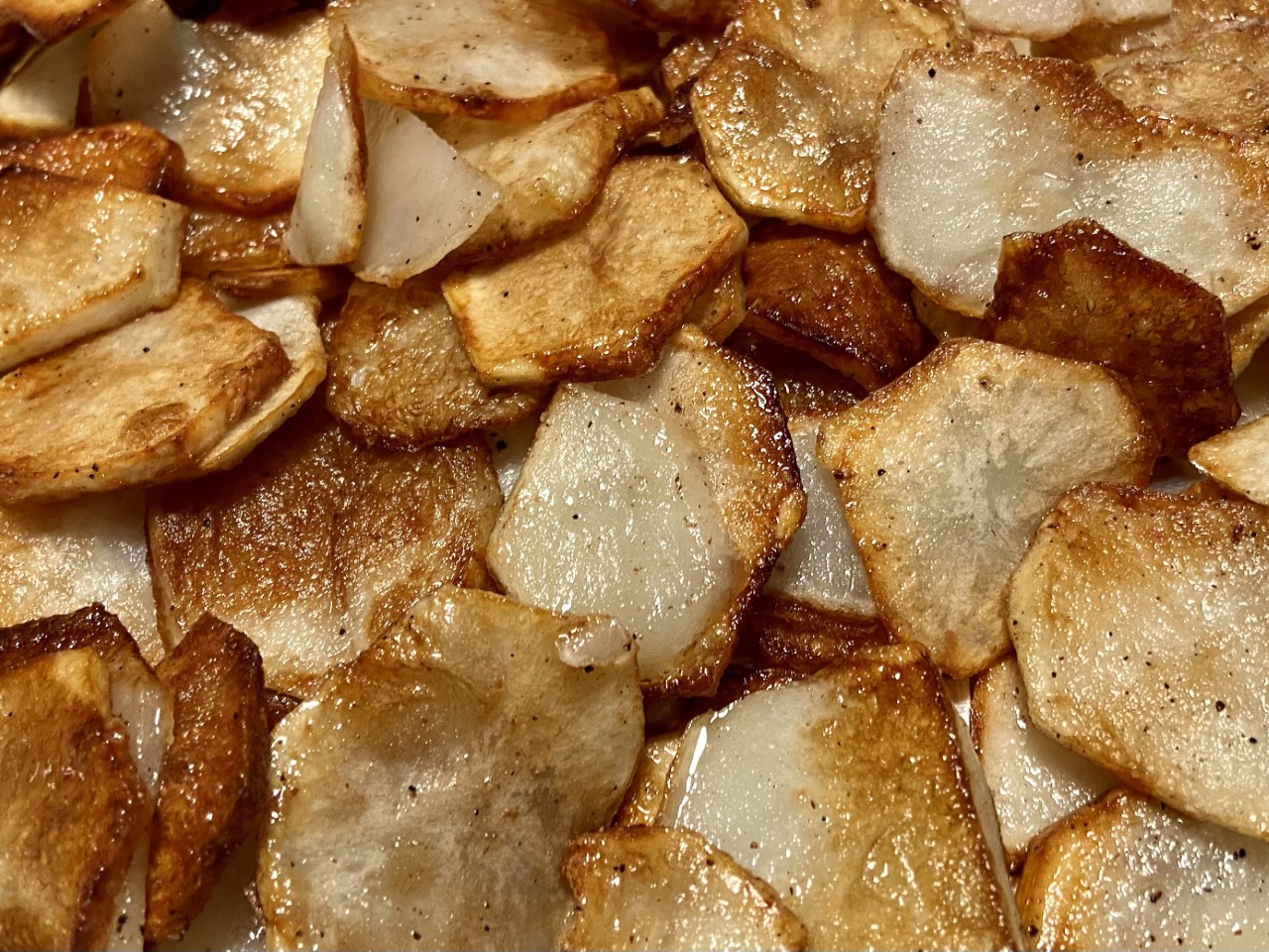 How to Make Perfectly Crispy German Bratkartoffeln (Pan-fried Potatoes)