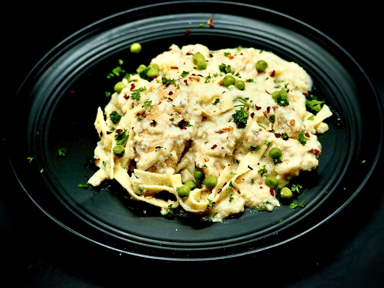 Homemade Creamy Chicken Fettuccine Alfredo Pasta with a Twist & a Kick!