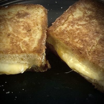 How to make Grilled Cheese the right way Allison Antalek cut2therecipe