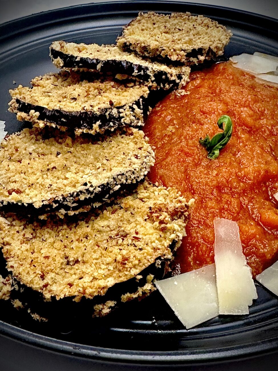 Crispy Air Fryer Breaded Eggplant with Marinara Dipping Sauce