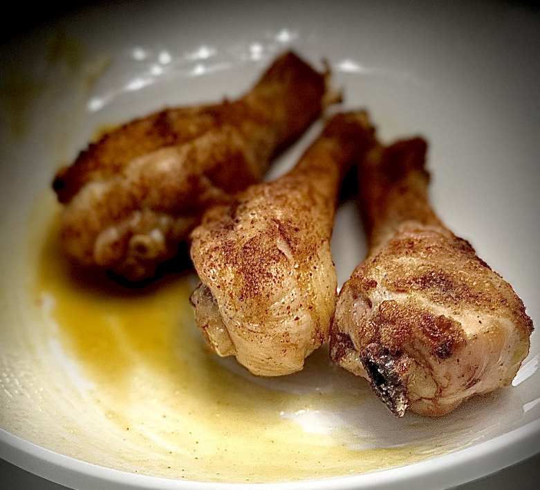 Crispy Baked Chicken Legs Drumsticks with Honey Mustard Dipping Sauce