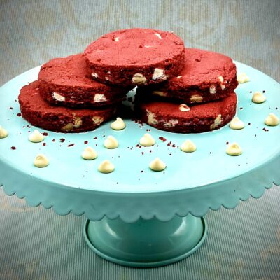 how to make red velvet white chocolate chip cookies recipe